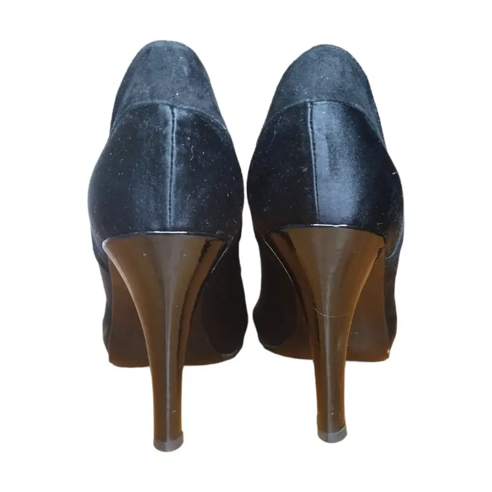 Via Spiga DORY Black Satin Peep Toe Heels sz 7.5 Suede Trim